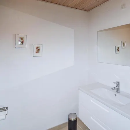 Three-bedroom In Дом отдыха *